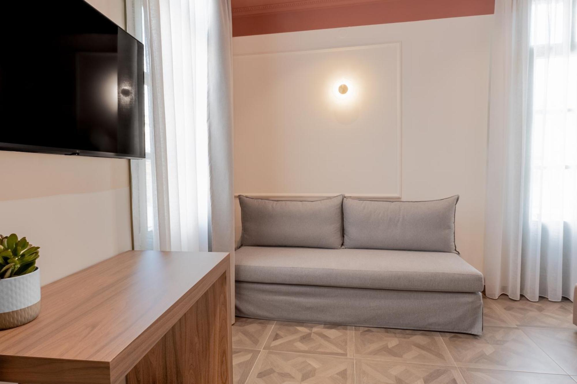 Atlas Boutique Suites Kavala Exteriör bild